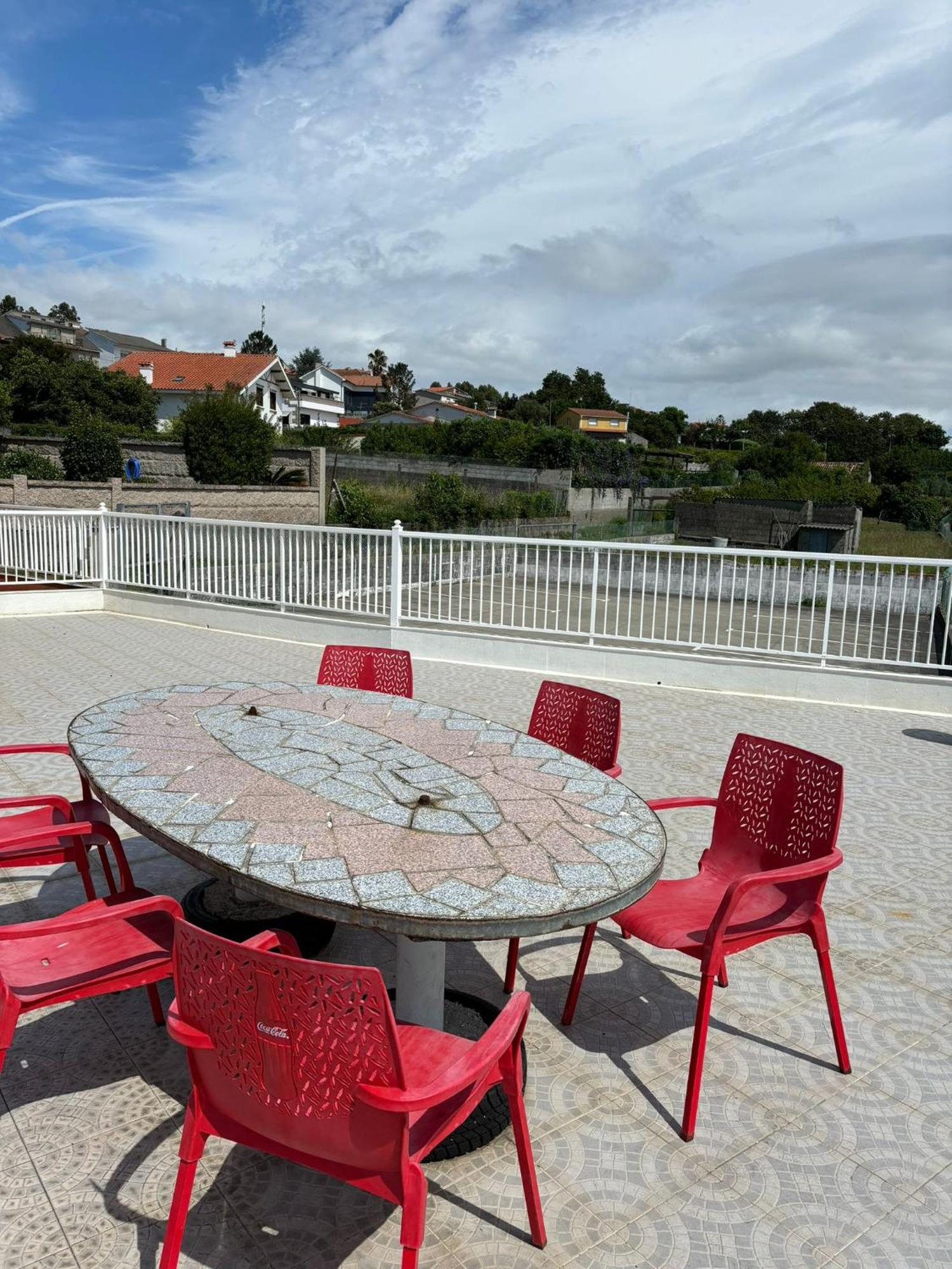 Planta Baja Con Gran Terraza De 2 A 4 Habitaciones Sanxenxo Εξωτερικό φωτογραφία