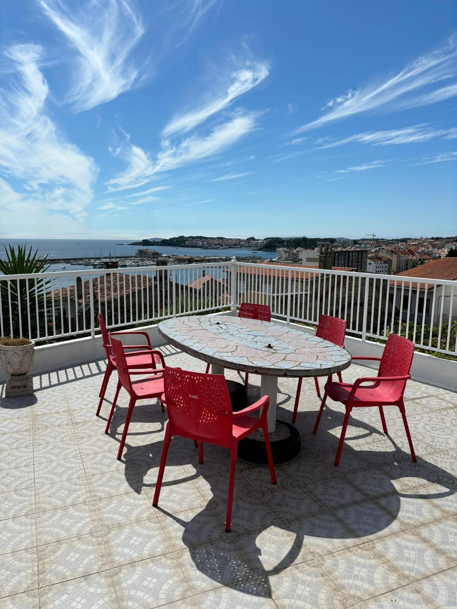 Planta Baja Con Gran Terraza De 2 A 4 Habitaciones Sanxenxo Εξωτερικό φωτογραφία